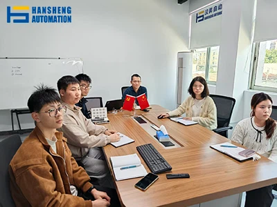 Koně-jízdně tažené kočáry, Hansheng Automation (Dongguan) Co., Ltd. uspořádal...